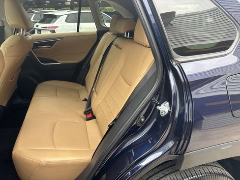 Used 2025 Toyota RAV4 XLE Premium image 14