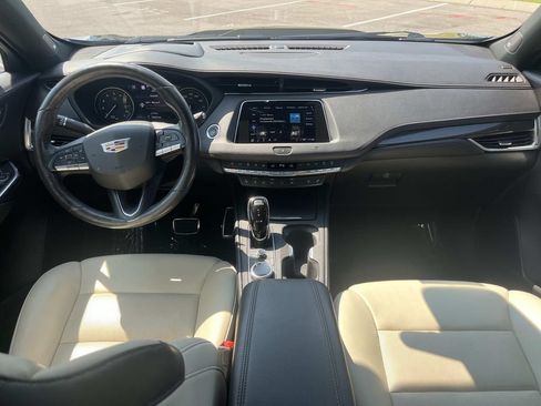 Used 2020 Cadillac XT4 Sport AWD/4WD image 16