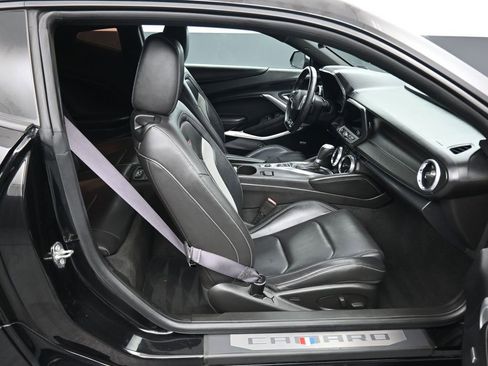 Used 2016 Chevrolet Camaro SS image 37