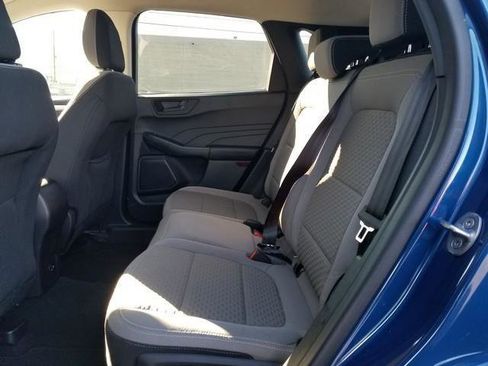 Used 2022 Ford Escape SE image 14