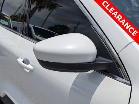 New 2025 Ford Escape SE image 23