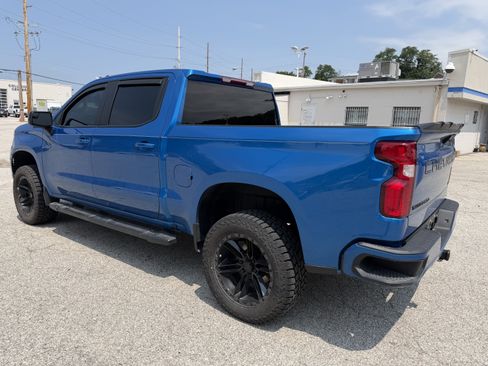 Used 2022 Chevrolet Silverado 1500 RST w/ Z71 Off-Road Package AWD/4WD image 5