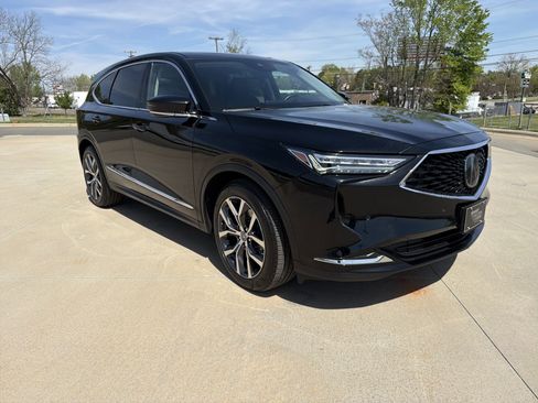 Used 2022 Acura MDX SH-AWD w/ Technology Package image 2