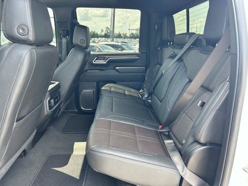 Used 2025 Chevrolet Silverado 3500 High Country w/ High Country Premium Package AWD/4WD image 30