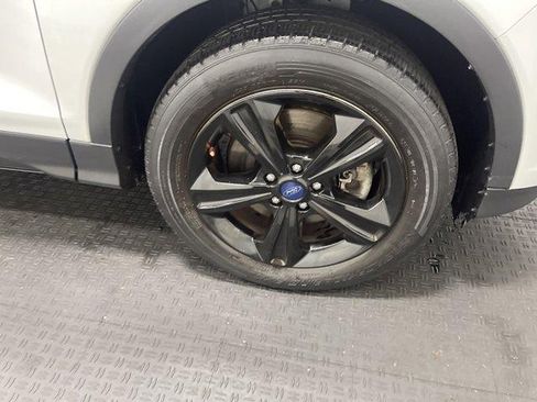 Used 2015 Ford Escape SE AWD/4WD image 29