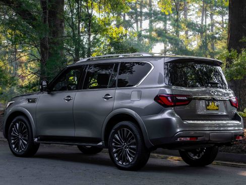 Used 2021 INFINITI QX80 Premium Select w/ All-Season Package RWD image 52