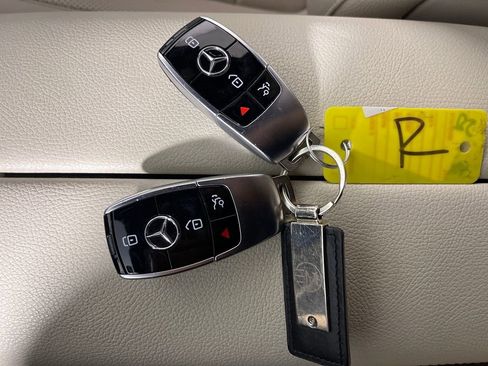 Used 2022 Mercedes-Benz E 450 4MATIC Sedan image 22