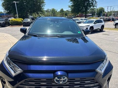 Used 2021 Toyota RAV4 XSE AWD/4WD image 2