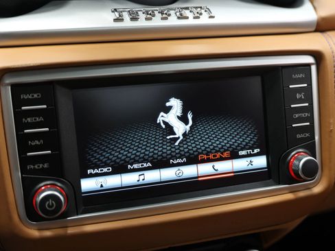 Used 2017 Ferrari California T image 50