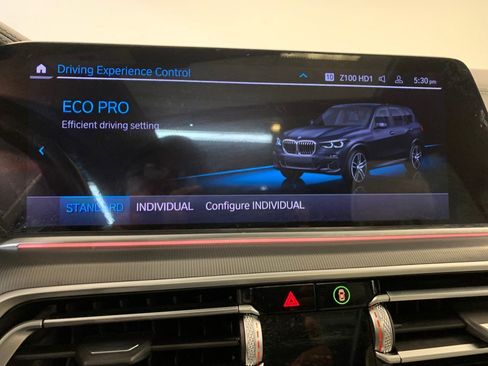 Used 2020 BMW X5 xDrive40i w/ M Sport Package AWD/4WD image 29
