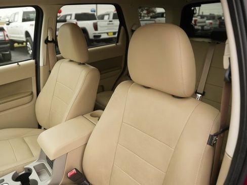 Used 2011 Ford Escape XLT w/ 203A Rapid Spec Order Code image 10