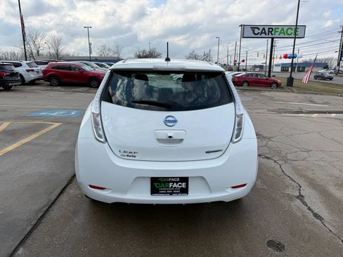 Used 2015 Nissan Leaf S w/ Charge Package image 10