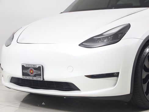 Used 2022 Tesla Model Y Performance AWD/4WD image 48