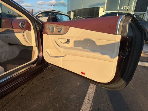 Used 2018 Mercedes-Benz E 400 4MATIC Cabriolet image 23