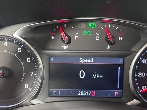 Used 2024 GMC Terrain SLT w/ Elevation Edition AWD/4WD image 28