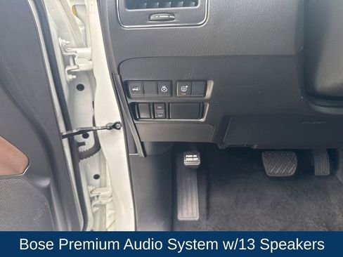Used 2023 Nissan Armada Platinum w/ Captain's Chairs Package RWD image 14