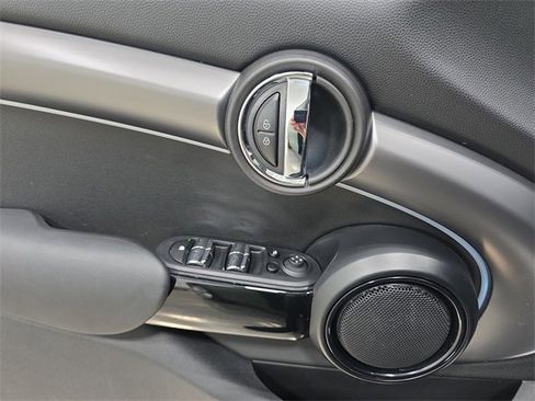 Certified 2023 MINI Cooper S image 25