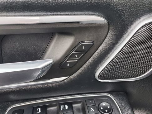 Used 2021 RAM 1500 Laramie w/ Night Edition AWD/4WD image 17