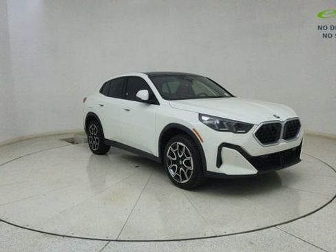 Used 2025 BMW X2 xDrive28i AWD/4WD image 65