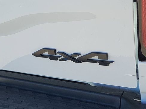 New 2026 RAM 2500 Tradesman AWD/4WD image 15