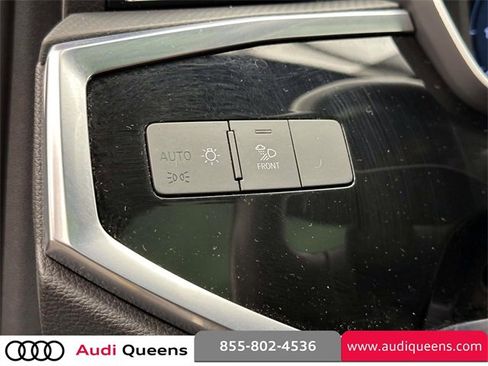 Certified 2022 Audi Q3 2.0T Premium Plus w/ Premium Plus Package image 21