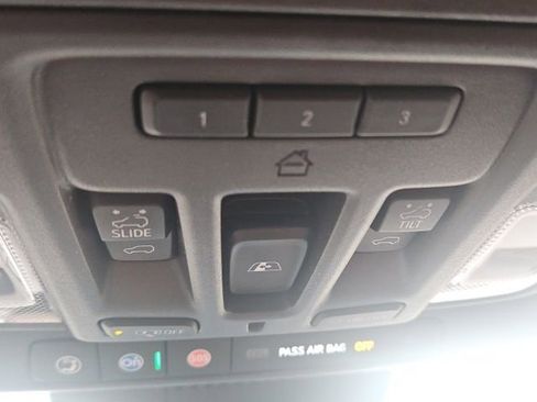 Used 2024 GMC Sierra 1500 Denali Ultimate AWD/4WD image 46