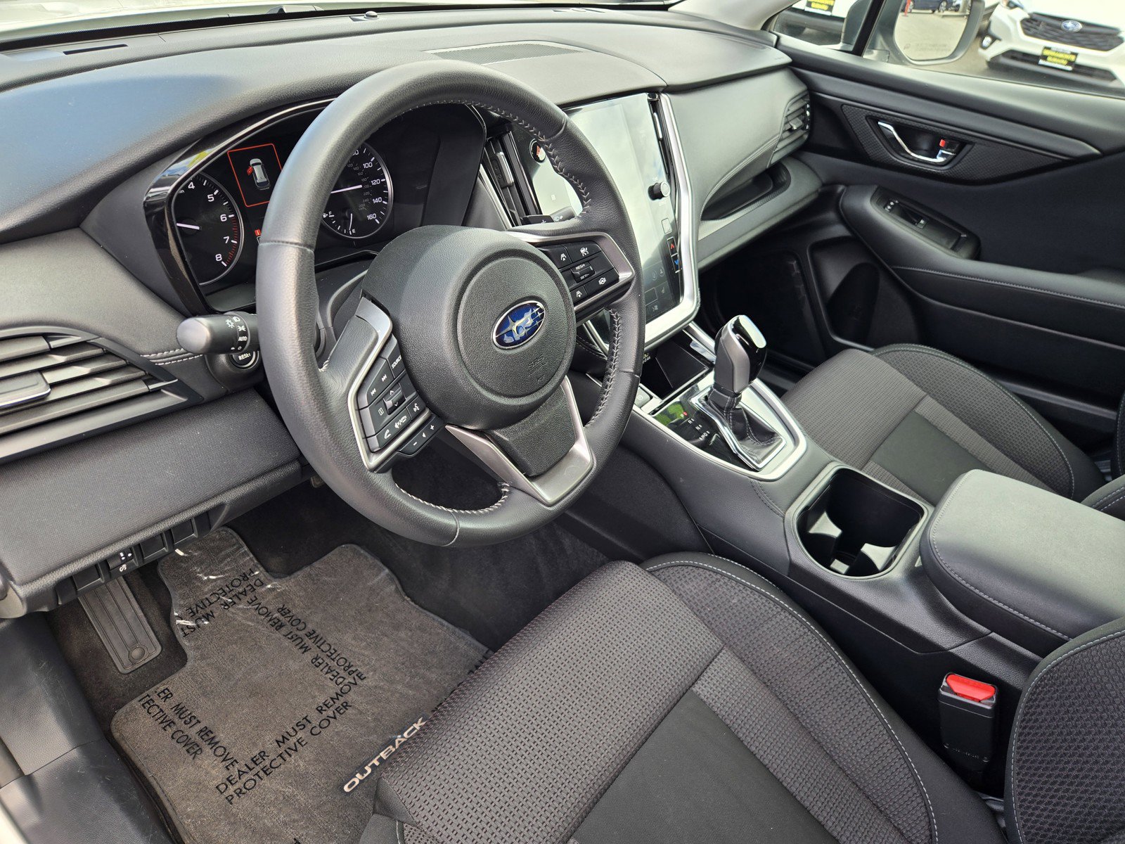 Used 2024 Subaru Outback Premium AWD/4WD image 10