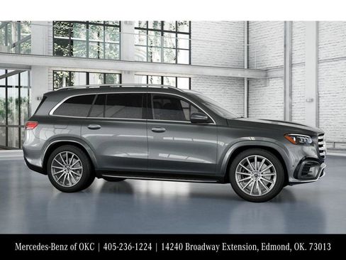 New 2026 Mercedes-Benz GLS 580 4MATIC image 14