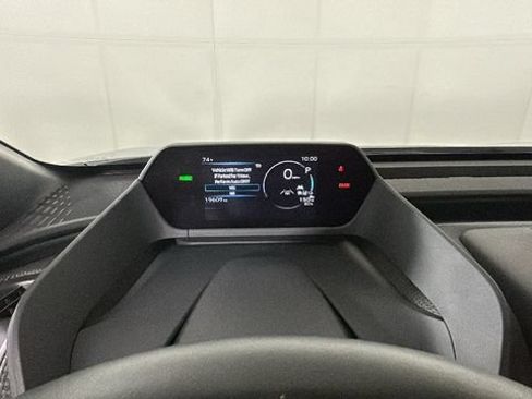 Used 2023 Subaru Solterra AWD image 17