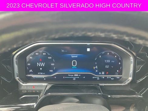 Used 2023 Chevrolet Silverado 1500 High Country w/ High Country Premium Package AWD/4WD image 15