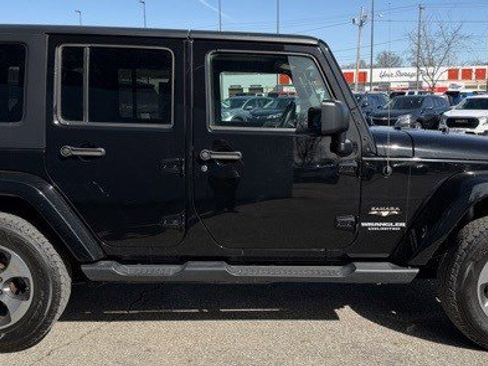 Used 2016 Jeep Wrangler Unlimited Sahara w/ Max Tow Package image 6