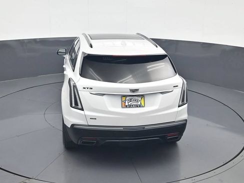 Used 2024 Cadillac XT5 Sportv w/ Technology Package AWD/4WD image 18
