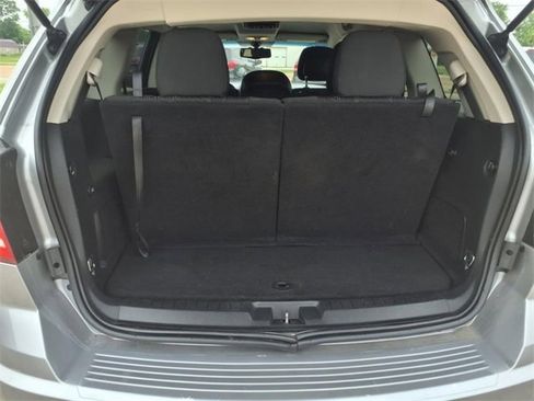 Used 2017 Dodge Journey SE w/ Flexible Seating Group image 22