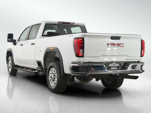 Used 2025 GMC Sierra 2500 Pro image 3