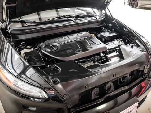 Used 2016 Jeep Cherokee Latitude image 43