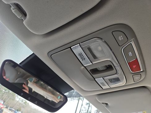 Used 2024 Kia Telluride S w/ S Sunroof Package image 29