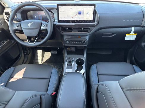 New 2026 Ford Bronco Sport Outer Banks image 13