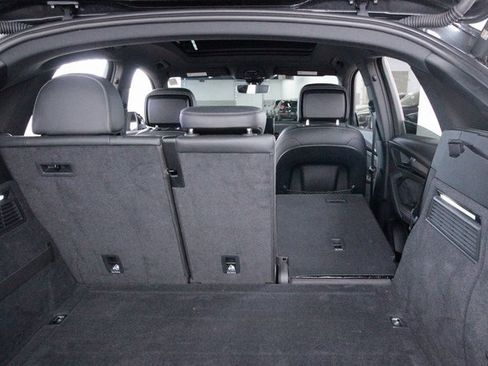 Used 2021 Audi SQ5 Prestige w/ Prestige Package image 43