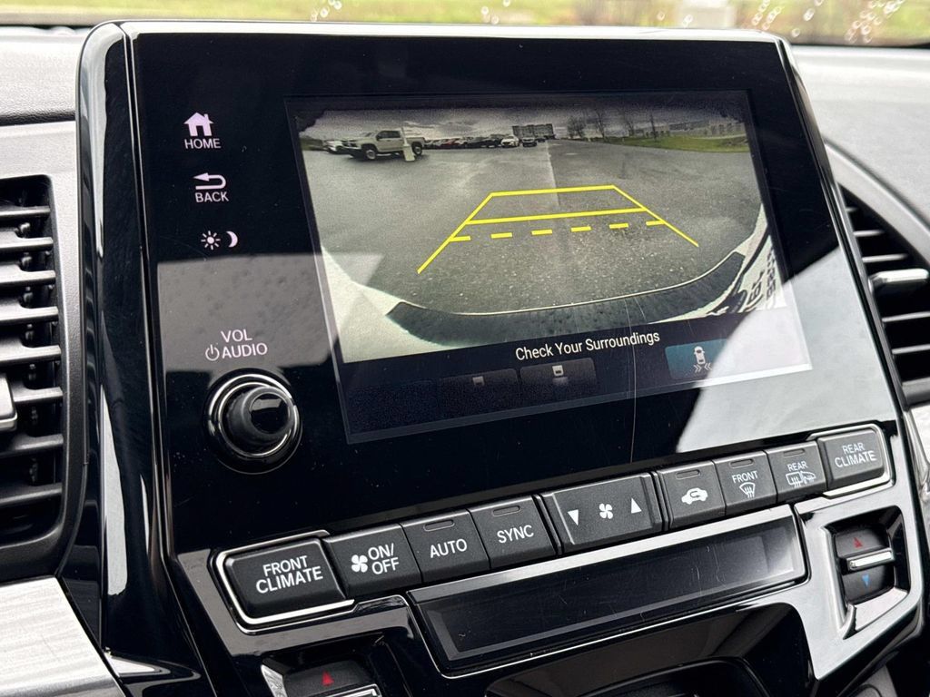 Used 2023 Honda Odyssey Elite image 6