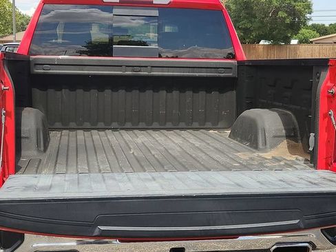 Certified 2020 Chevrolet Silverado 1500 LT w/ Convenience Package AWD/4WD image 10