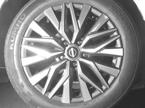 Used 2025 Nissan Altima 2.5 SV image 15