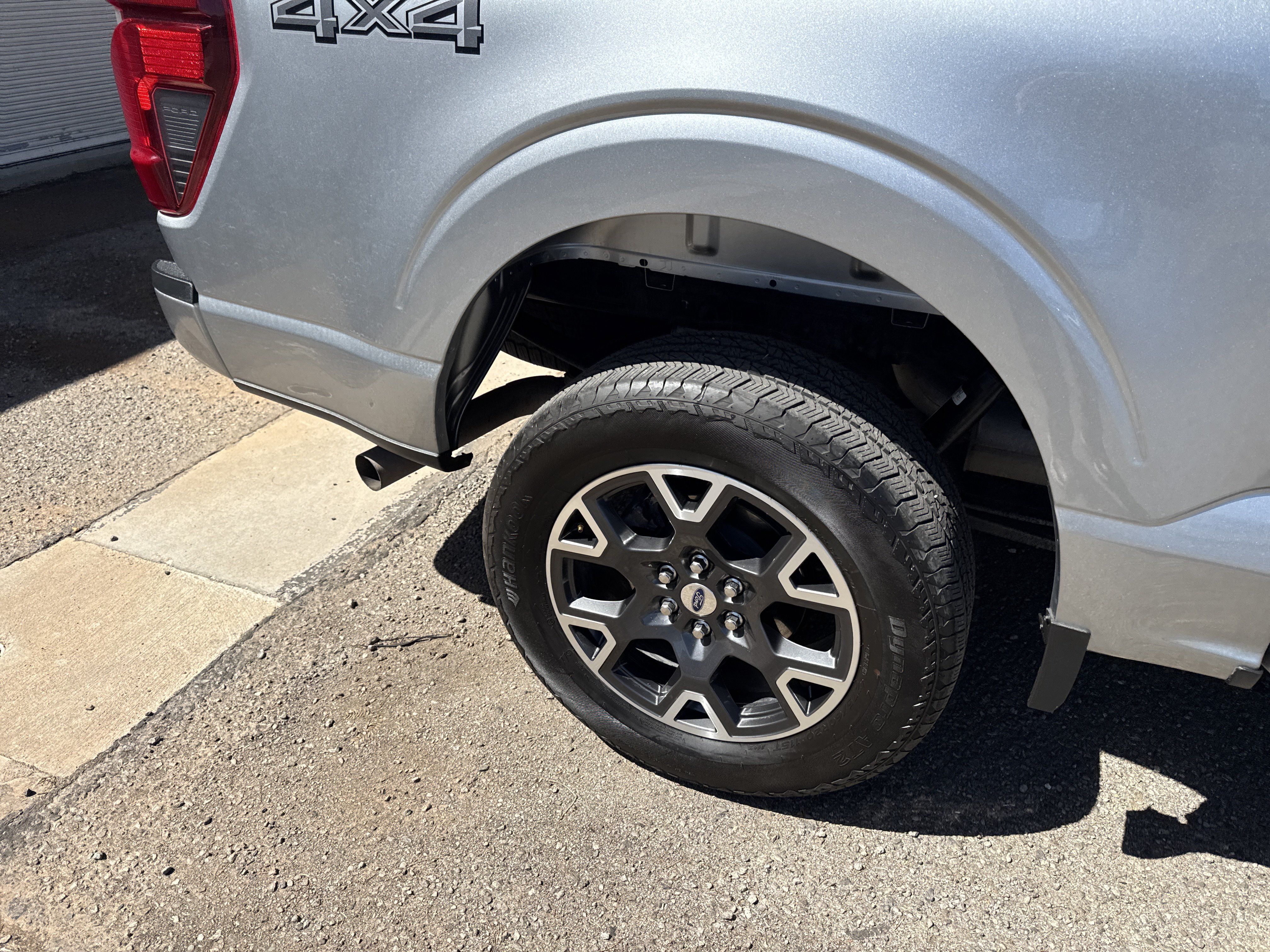 Used 2025 Ford F150 STX w/ Equipment Group 200A AWD/4WD image 10