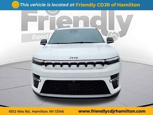 New 2026 Jeep Grand Wagoneer 4WD w/ Premium Group I image 2