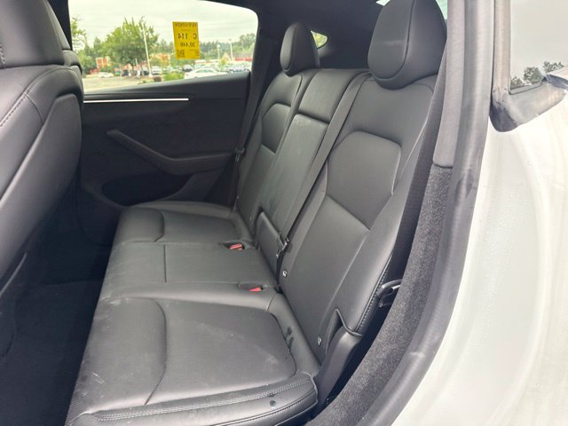 Used 2026 Tesla Model Y Long Range AWD/4WD image 15