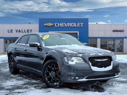 Used 2019 Chrysler 300 S