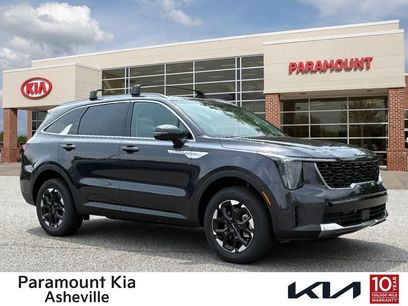 New 2025 Kia Sorento S