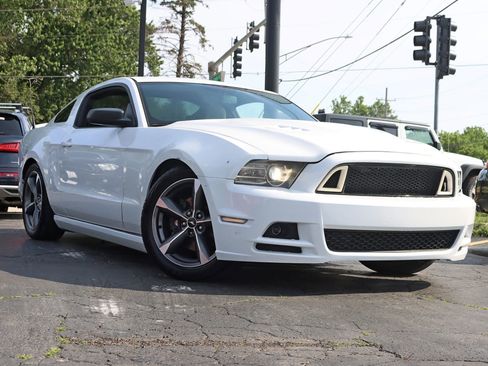 Used 2014 Ford Mustang Coupe w/ Equipment Group 102A RWD image 8