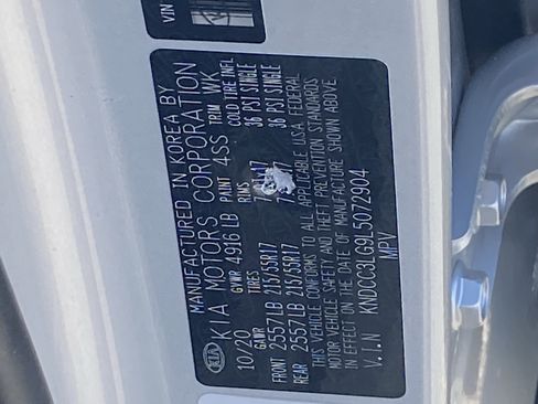 Used 2020 Kia Niro EX image 31