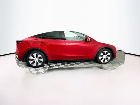 Used 2022 Tesla Model Y Long Range AWD/4WD image 10