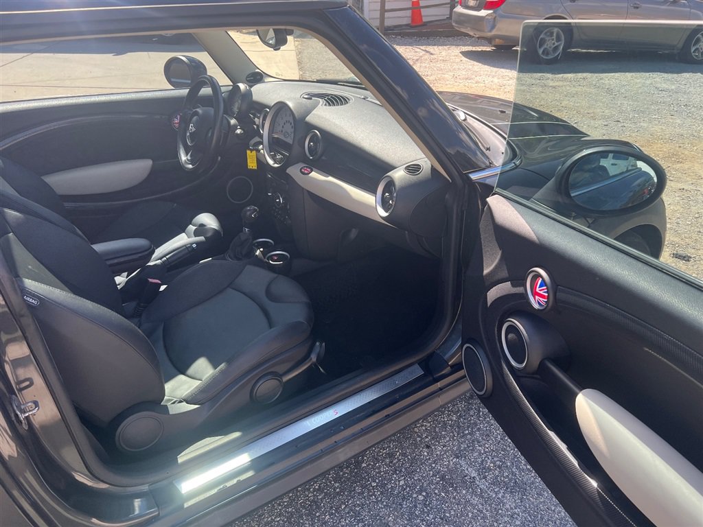 Used 2012 MINI Cooper S FWD image 12